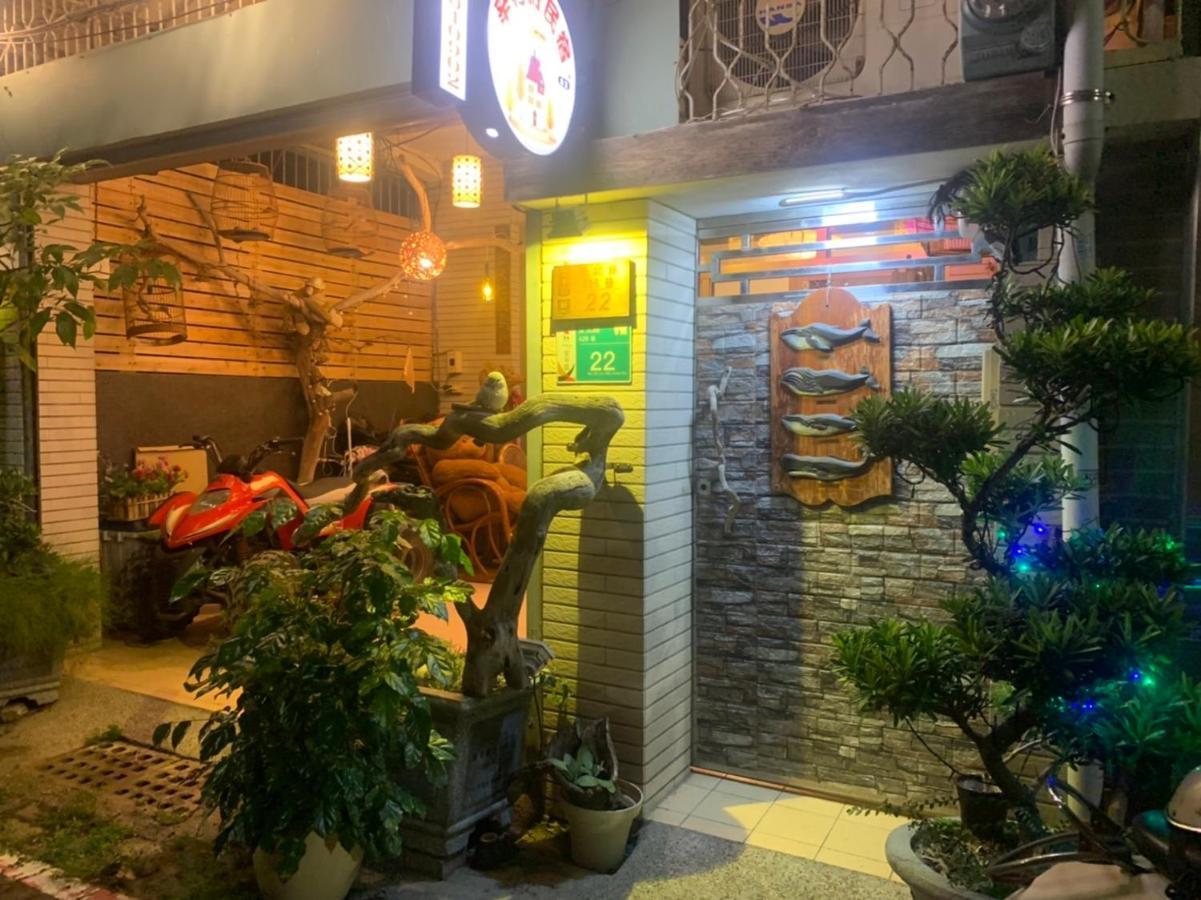 Xincun Seed Homestay Tainan Exterior photo